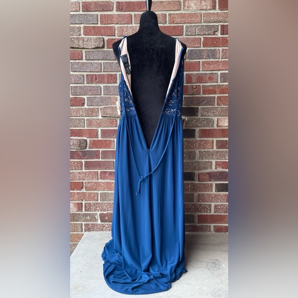 NW Woman Plus Size  16W Peacock Nude Blue  Gown Dress Sequins Sleeveless NWT - Picture 8 of 13